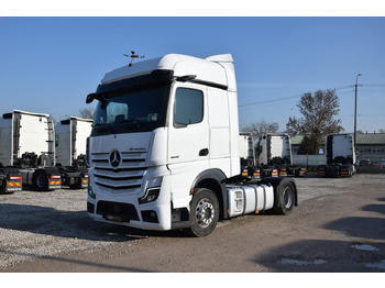 Xe đầu kéo MERCEDES-BENZ Actros 1845
