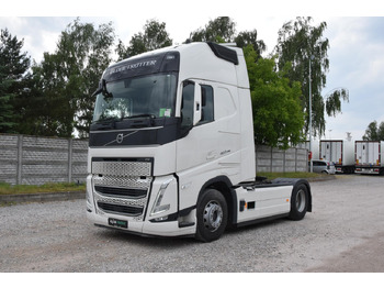 Xe đầu kéo VOLVO FH 460