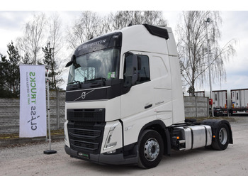 Xe đầu kéo VOLVO FH 500