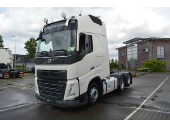 Xe đầu kéo VOLVO FH 540