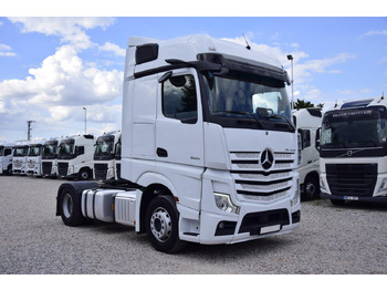 Xe đầu kéo Mercedes-Benz Actros 5 1845 BigSpace: hình 3