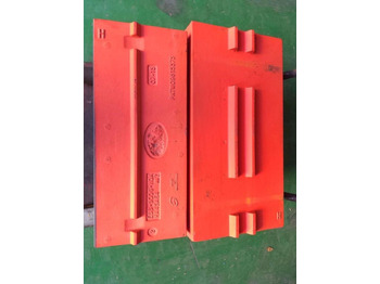 Phụ tùng cho Máy nghiền hàm mới High Chrome Blow bars for KINGLINK PF1315 Impact Crusher: hình 2