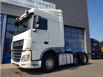 Xe đầu kéo DAF XF 460