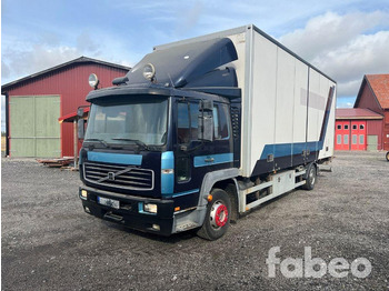 Xe tải hộp VOLVO FL6