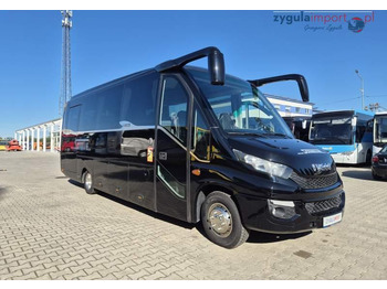 Xe bus mini IVECO Daily 70c17