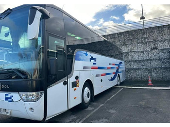 Xe đò VAN HOOL