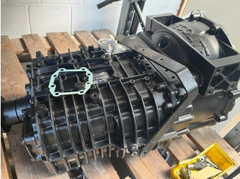 Hộp số ZF