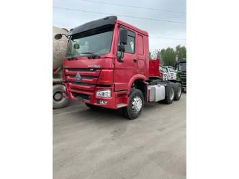 Xe đầu kéo SINOTRUK HOWO