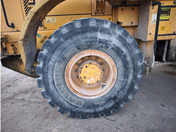 Máy xúc lật bánh lốp HYUNDAI 757-7: hình 3
