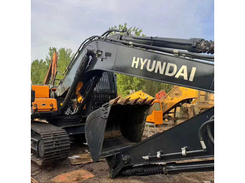 Máy xúc HYUNDAI