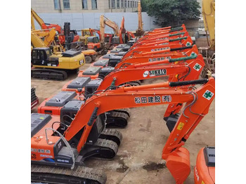 Máy xúc bánh xích HITACHI ZX200