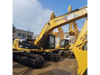 Máy xúc bánh xích CATERPILLAR 320B
