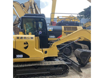Máy xúc bánh xích CATERPILLAR 306D