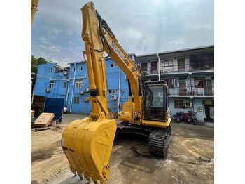 Máy xúc bánh xích KOMATSU PC130-7