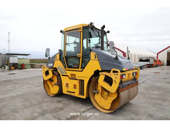 Máy lăn đường HAMM