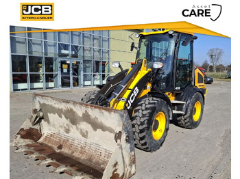 Máy xúc bánh lốp JCB 409