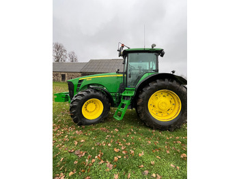 Máy cày JOHN DEERE 8530
