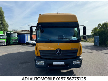 Xe tải hộp MERCEDES-BENZ Atego 823