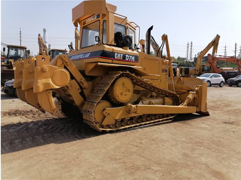 Máy ủi CATERPILLAR D7H