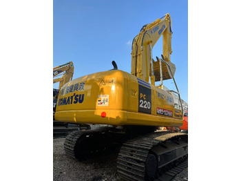 Máy xúc bánh xích KOMATSU PC220-7
