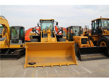 Máy xúc lật bánh lốp SDLG