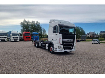 Xe chở container/ Xe tải hoán đổi thân DAF XF 460