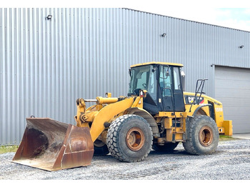 Máy xúc lật bánh lốp CATERPILLAR 962H