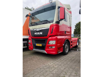 Xe đầu kéo MAN TGX