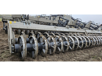 Bừa đĩa mới ROLEX Scheibenegge / Hydraulic discs harrow / Dechaumeur à disques / Erpice a dischi / Grada de discos / Дисковая борона / Brona talerzowa 5 m: hình 3 Bừa đĩa mới ROLEX Scheibenegge / Hydraulic discs harrow / Dechaumeur à disques / Erpice a dischi / Grada de discos / Дисковая борона / Brona talerzowa 5 m: hình 3