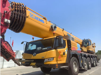 Cần cẩu mọi địa hình XCMG XCA130