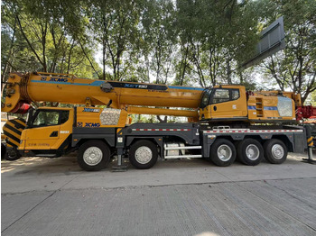 Cẩu bánh lốp XCMG XCT130