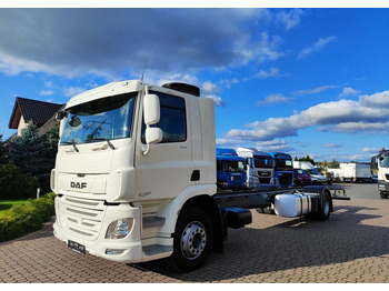 Xe tải khung gầm DAF CF