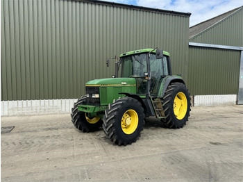 Máy cày JOHN DEERE 6800