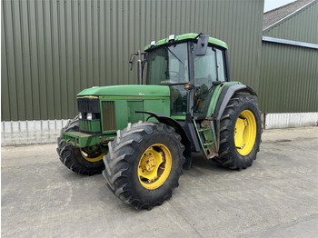 Máy cày JOHN DEERE 6800