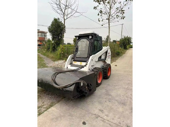 Máy xúc lật đa năng BOBCAT S16