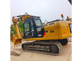 Máy xúc bánh xích CATERPILLAR 320D2