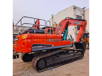 Máy xúc bánh xích DOOSAN DX300