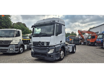 Xe đầu kéo MERCEDES-BENZ