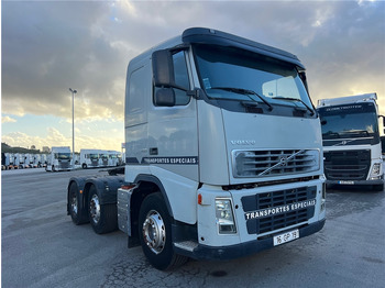 Xe đầu kéo VOLVO FH