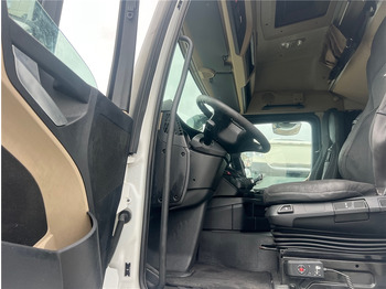 Interior photo 1: Xe đầu kéo MERCEDES-BENZ ACTROS 1845 LS