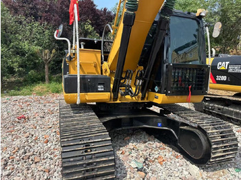 Máy xúc bánh xích Caterpillar CAT 320D: hình 3