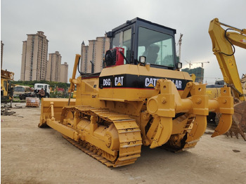 Máy ủi CATERPILLAR D6G