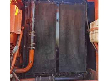 Máy xúc bánh xích DOOSAN DH220LC-7