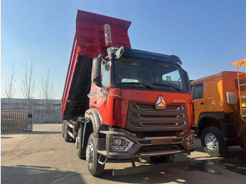Xe ben SINOTRUK HOWO