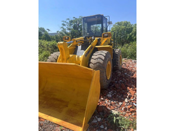 Máy xúc lật bánh lốp KOMATSU WA380