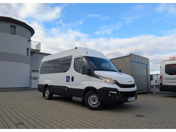 Xe bus mini IVECO Daily