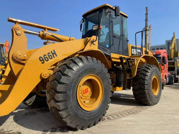 Máy xúc lật bánh lốp CATERPILLAR 966H