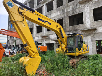 Máy xúc bánh xích KOMATSU PC200-8