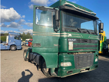 Xe đầu kéo DAF XF 95 430
