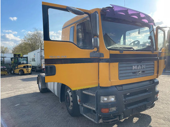 Xe đầu kéo MAN TGA 18.410